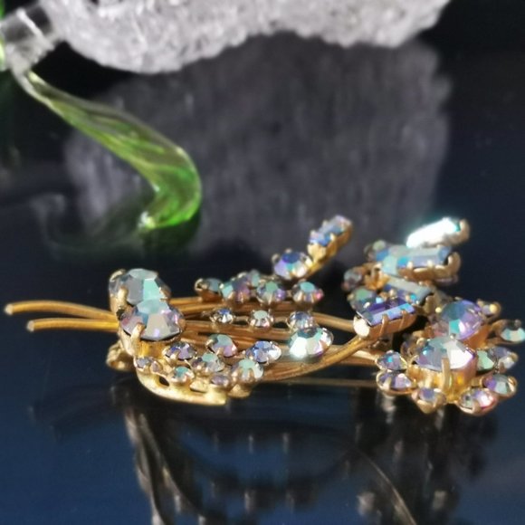 Vintage Unsign AUSTRIA Blue AB Rhinestone Flower Bouquet Brooch - Picture 4 of 6